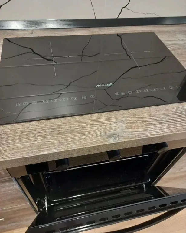 Двухкомнатная квартира на рассвете