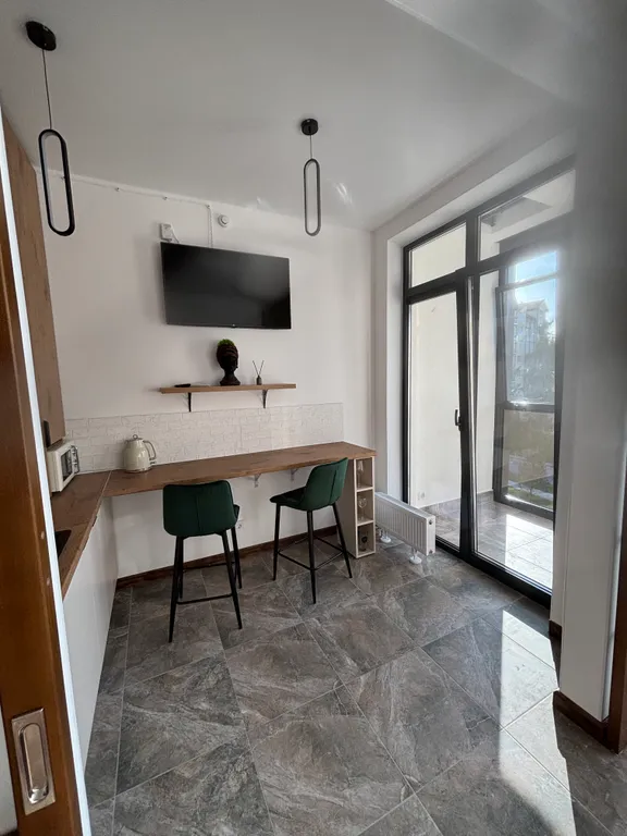 Уютная квартира-студия в центре города на озере Тихое