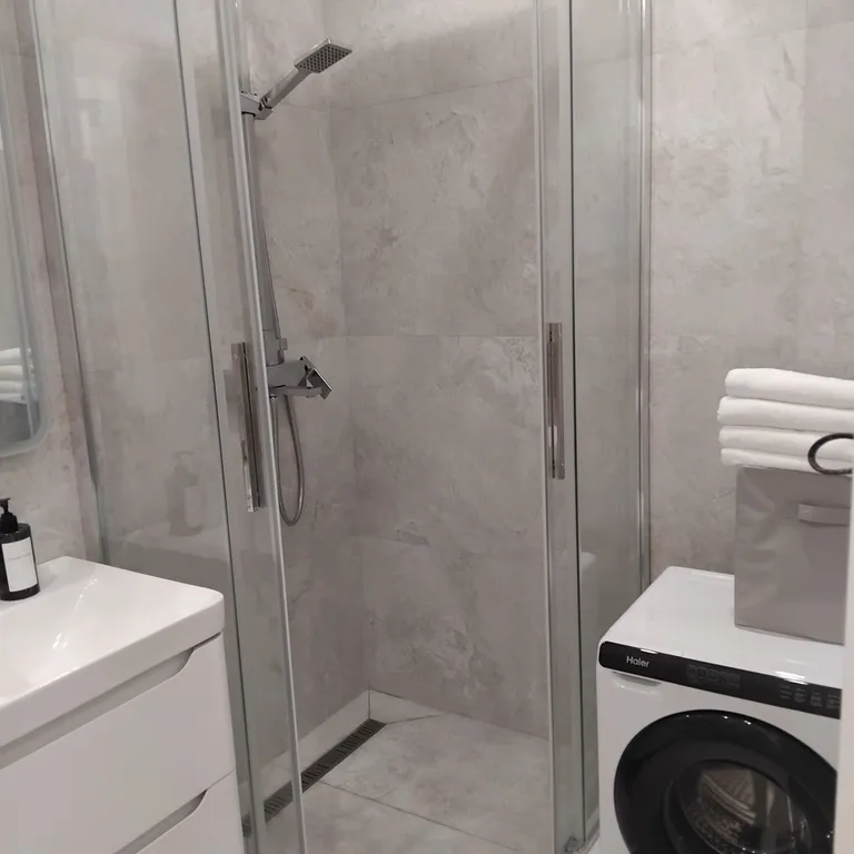 Квартира в центре с терассой и видом на горы