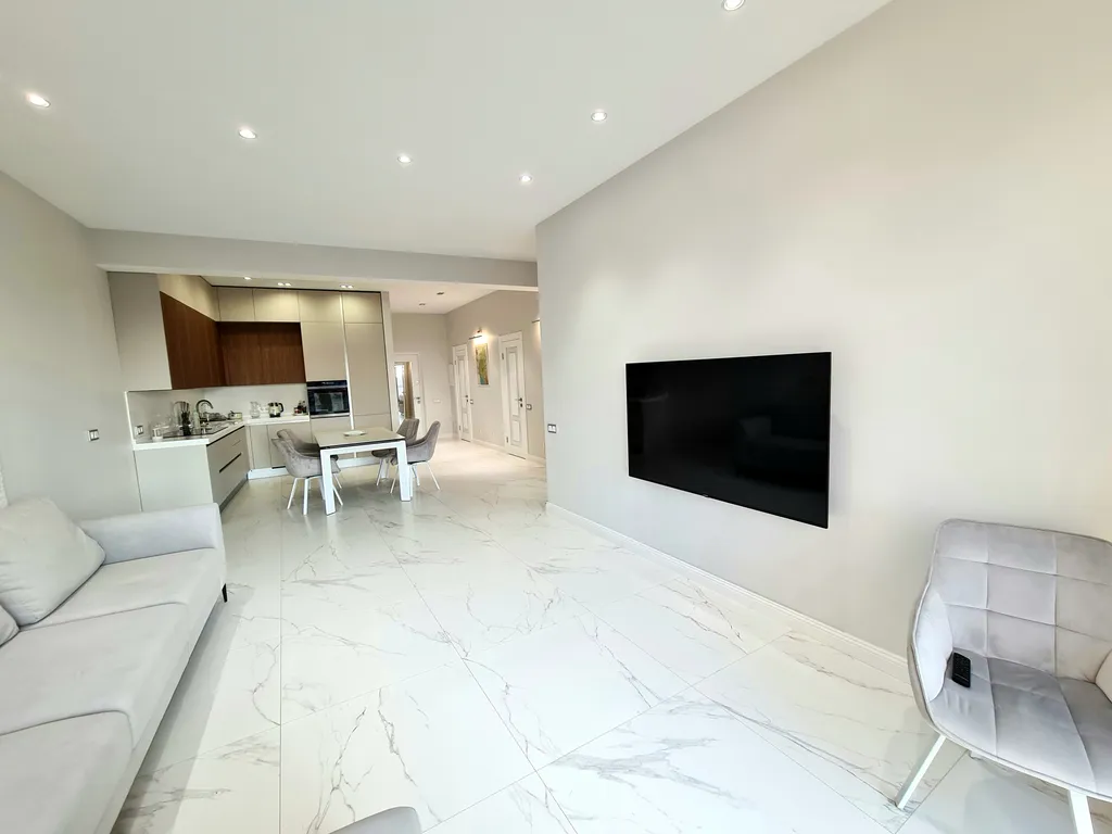 Квартира на первой береговой линии с видом на море