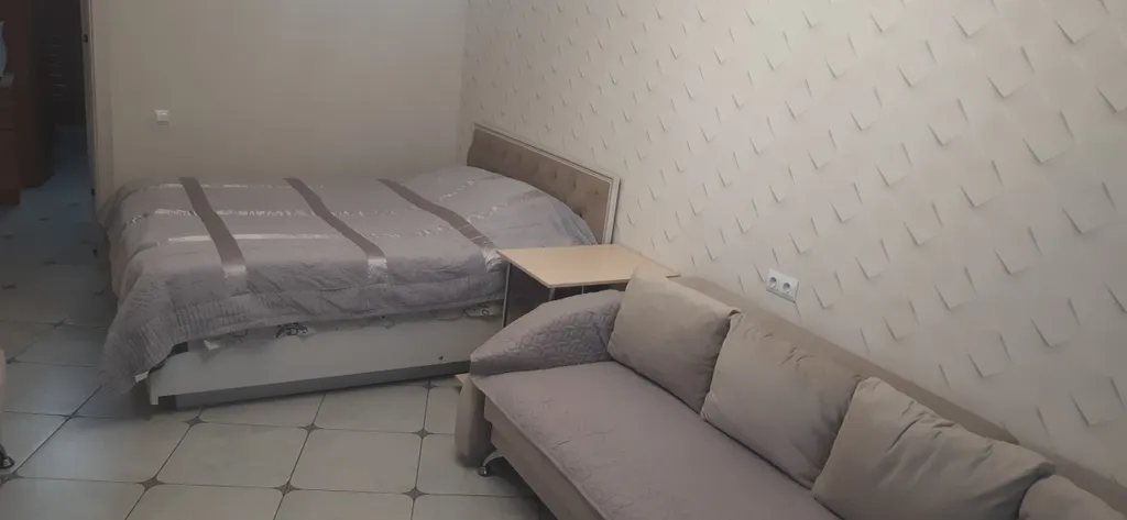 Уютная 1-комнатная квартира в центре посёлка после ремонта