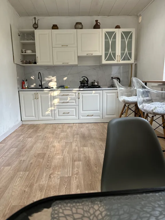 Уютный светлый дом недалеко от моря