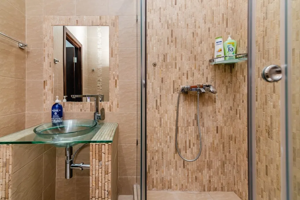 Отличная двушка в районе ТРЦ Мега