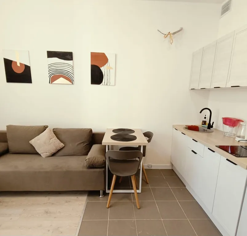 Уютная студия в Бунинских кварталах