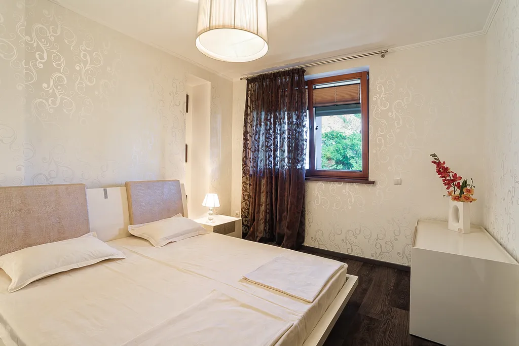 Респектабельные апартаменты с видом на море, горы, рядом с артек