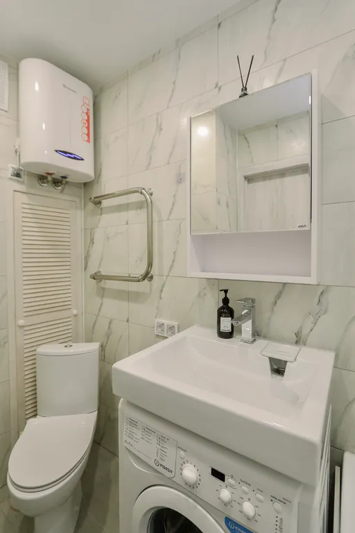 Oчень cветлaя и проcторная квартира с бaлкoном