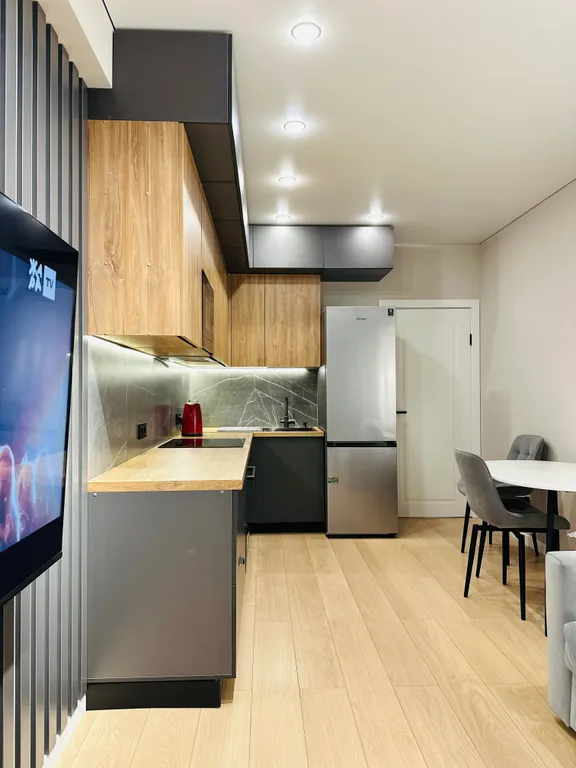 Шикарная евротрешка