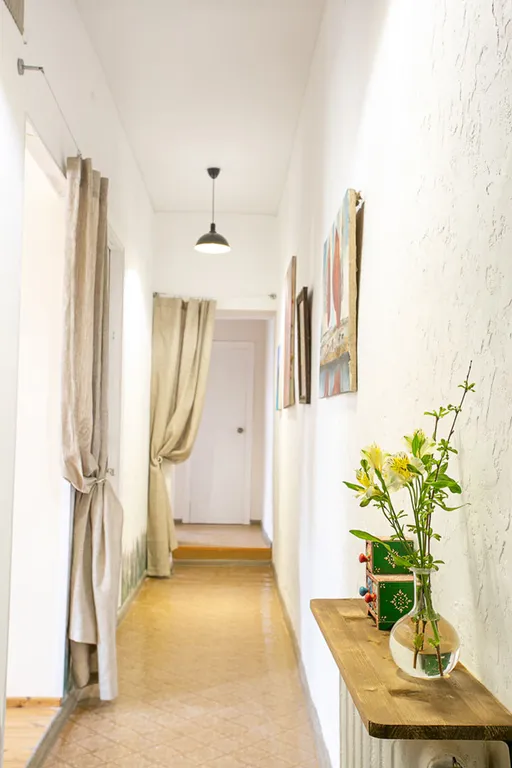 Светлый дом на Сенной