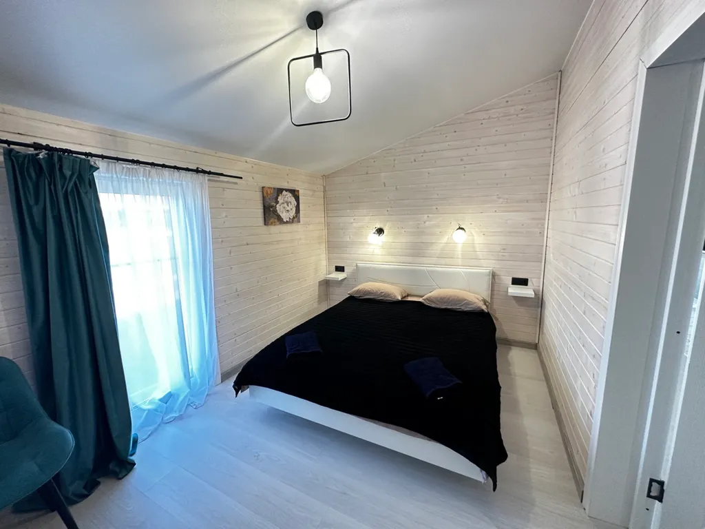 Коттедж Уютный домик в посёлке Запорожском — Запорожское