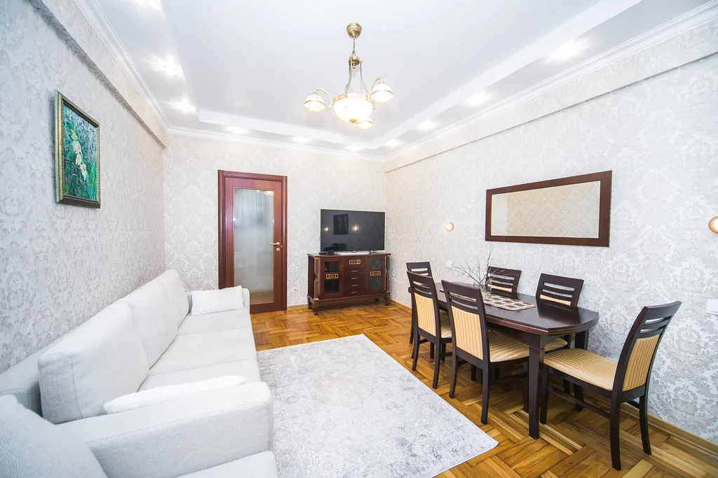 Квартира 3-комнатная Квартира — Минск