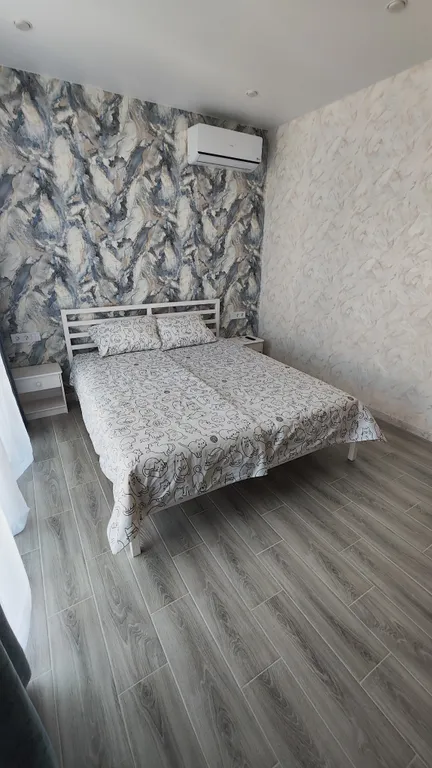 Новая уютная квартира недалеко от моря