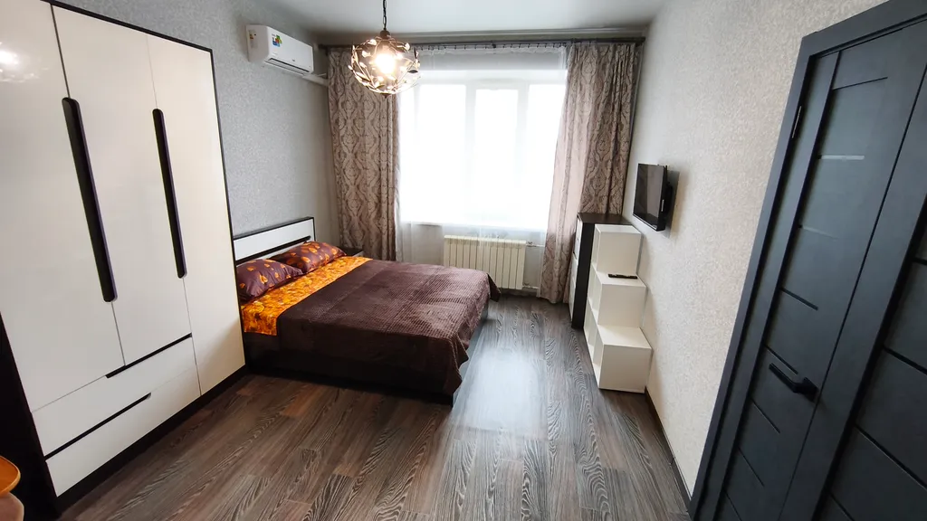 Квартира Голубой огонек — аренда посуточно в Омск