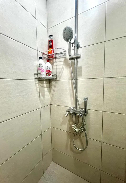 Шикарные апартаменты с белоснежными полотенцами и бельем