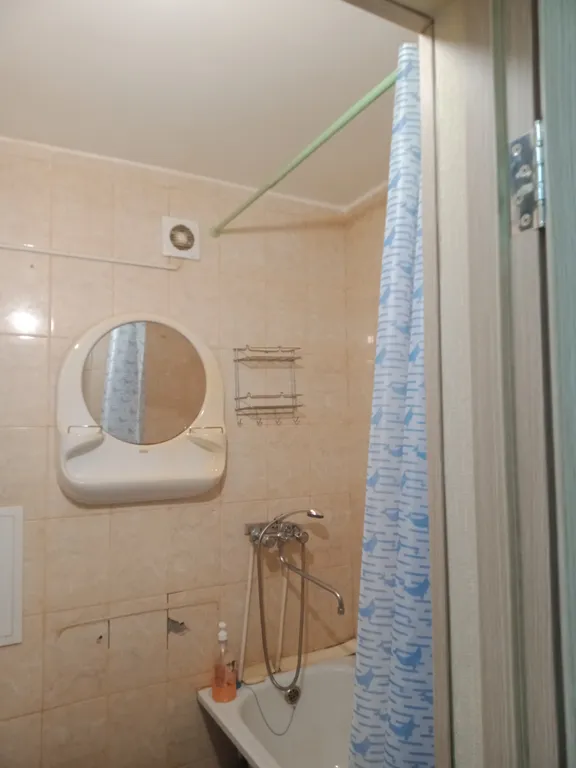 Двухкомнатная квартира с видом на купола церкви и мемориал