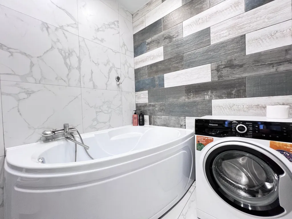 Стильная современная двушка центр