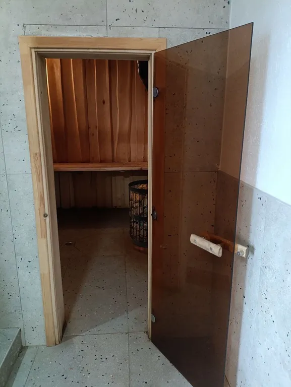 Уютный дом у озера