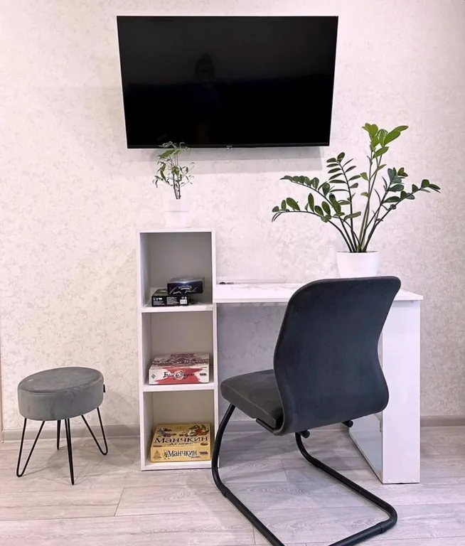 Новая квартира евродвушка территориально расположена в Пскове