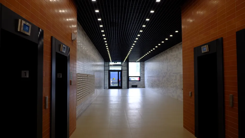 Студия у метро