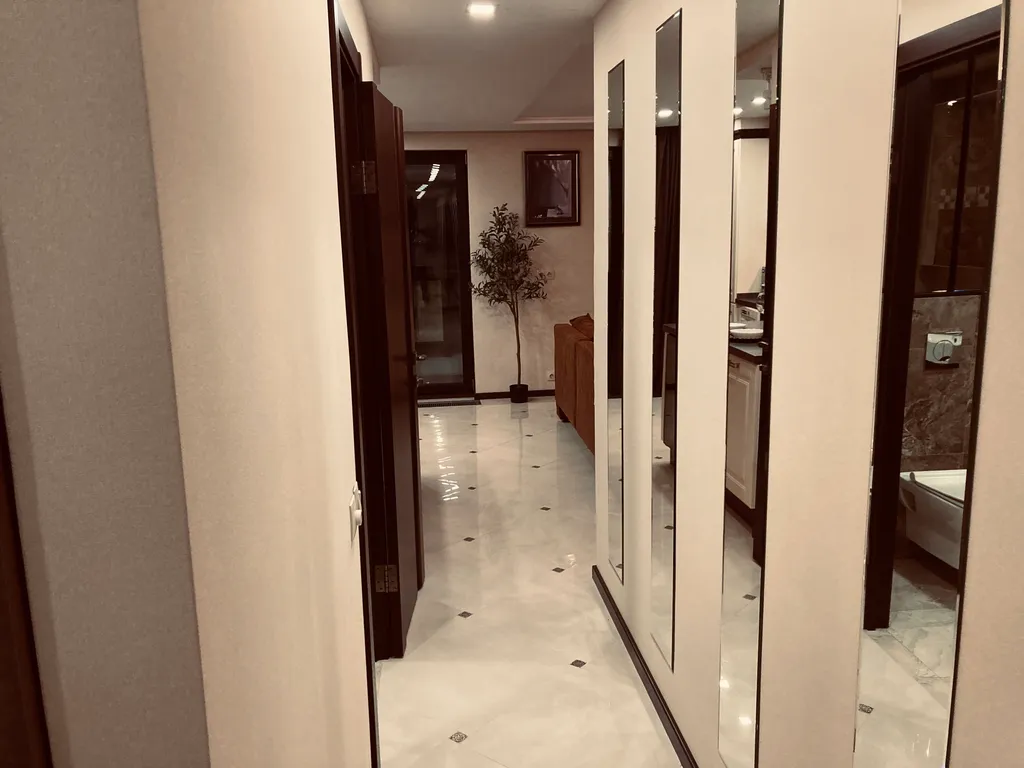 Апартаменты на уровне облаков с панорамным видом на город