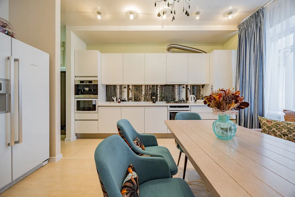 Уютная квартира на центральной улице Большой Покровской