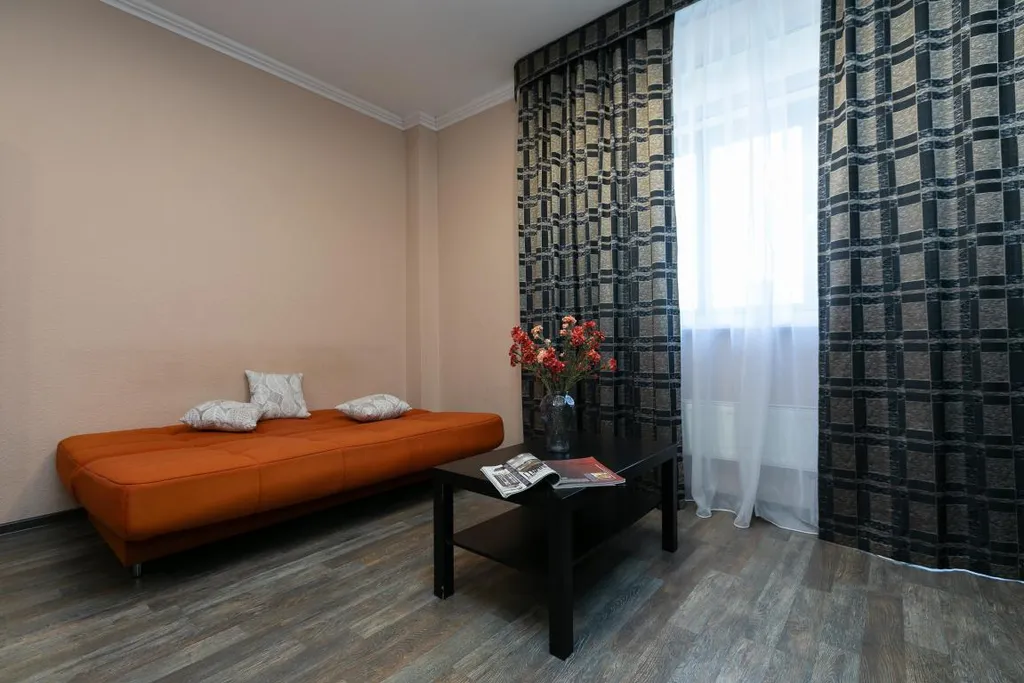 Квартира Квартира Евродвушка рядом с ТЦ Мегаполис и Южным Автовокзалом — Екатеринбург