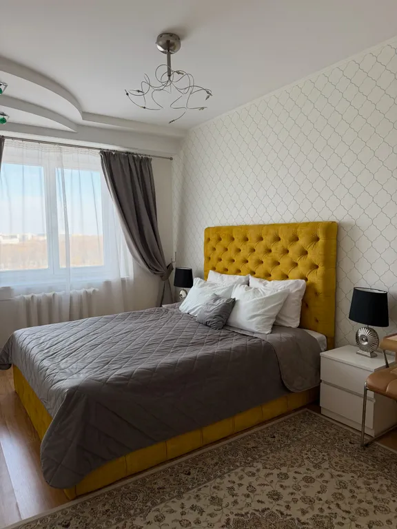 Двухкомнатная квартира с шикарным видом возле резиденции Президента