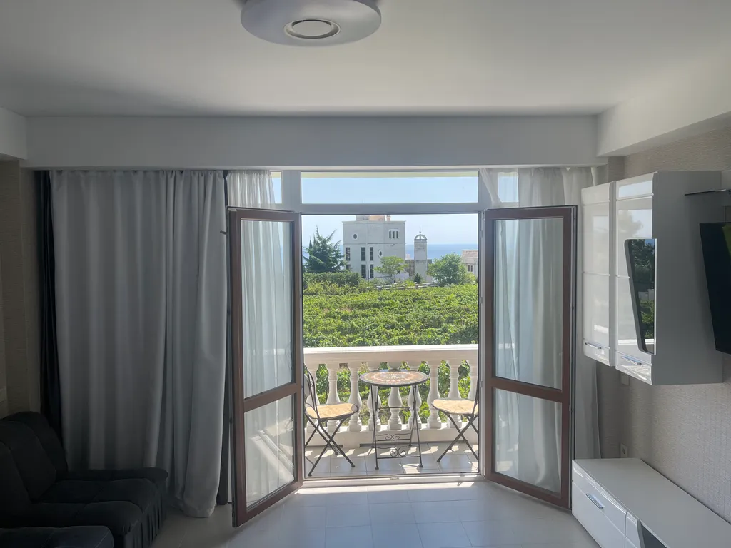 Уютная квартира с видом на море