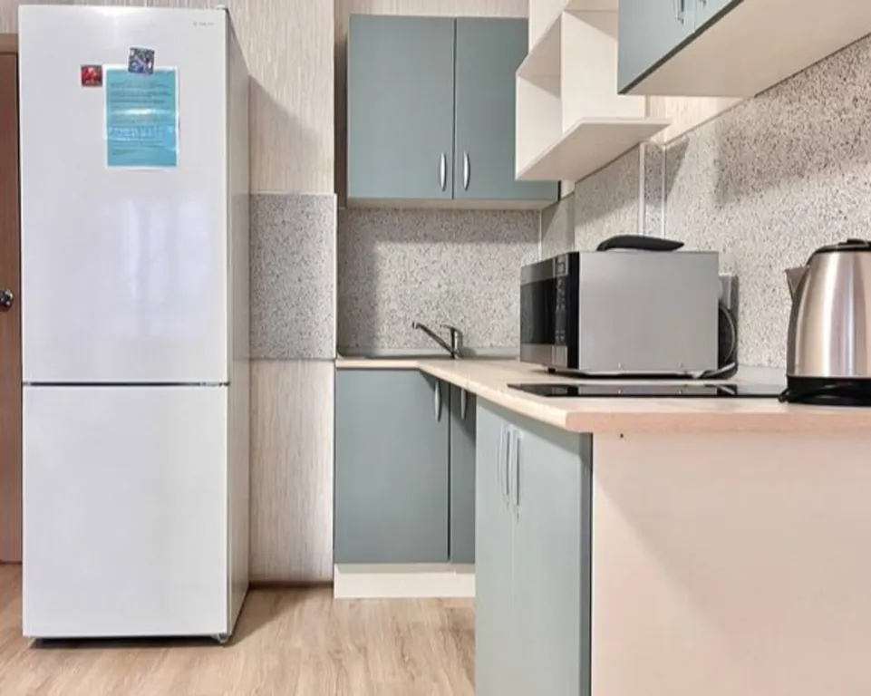 Студия Апарт Гулливер с лоджией в центре