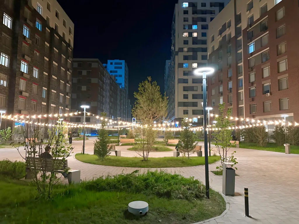 Апартаменты возле Хан-Шатыра — главной достопримечательности Астаны