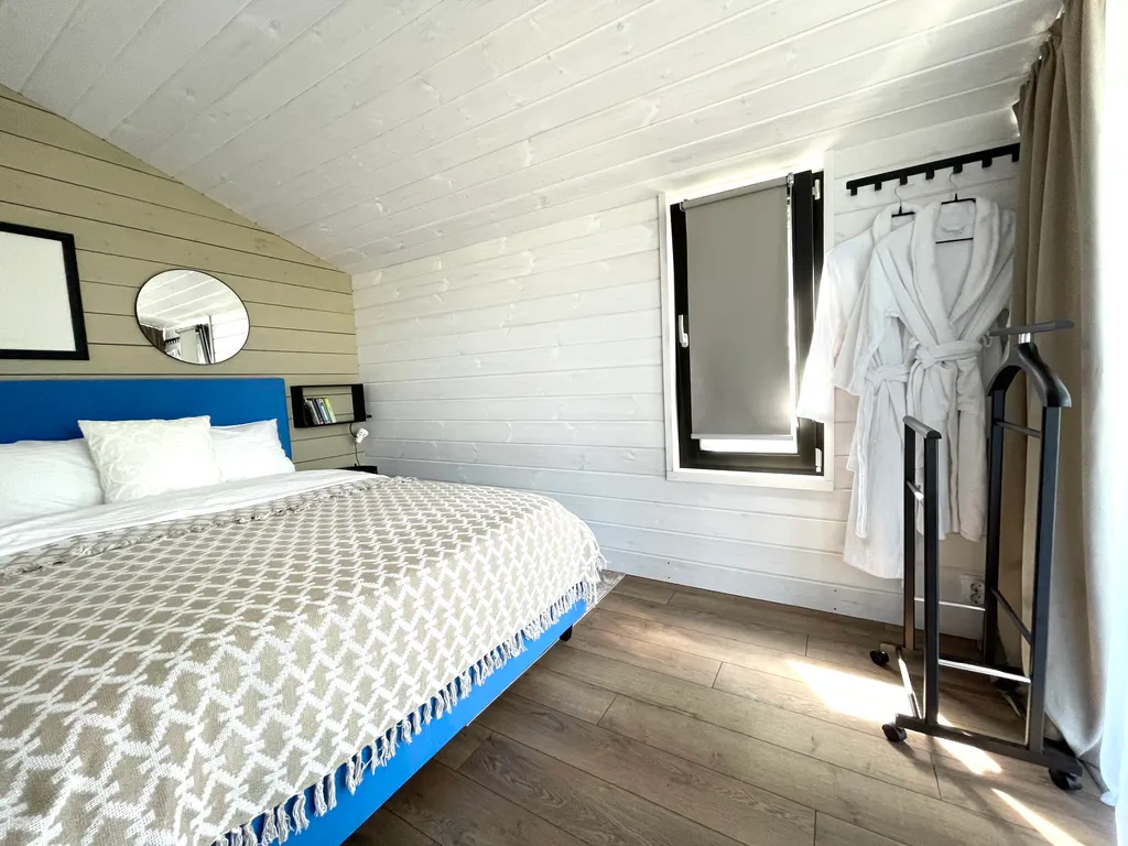 Домик с видом на реку