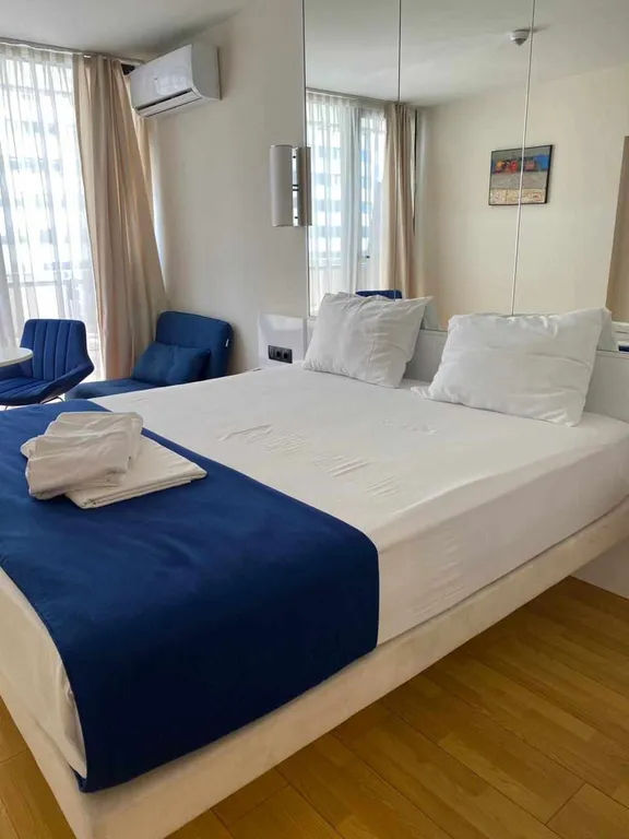 Апартаменты в Орби Сити с видом на море и танцующие фонтаны