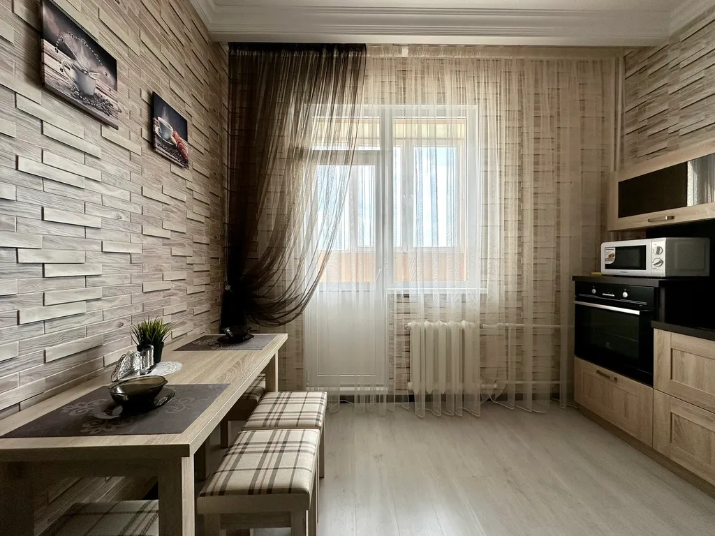 2-комнатная квартира рядом с СКК Оренбуржье