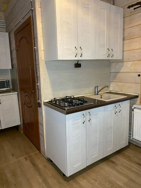 Коттедж Большой дом с террасой, баней на дровах и чаном в лесу на берегу реки — Старово