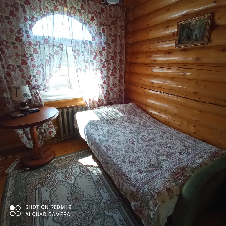 Дом на берегу реки чемал