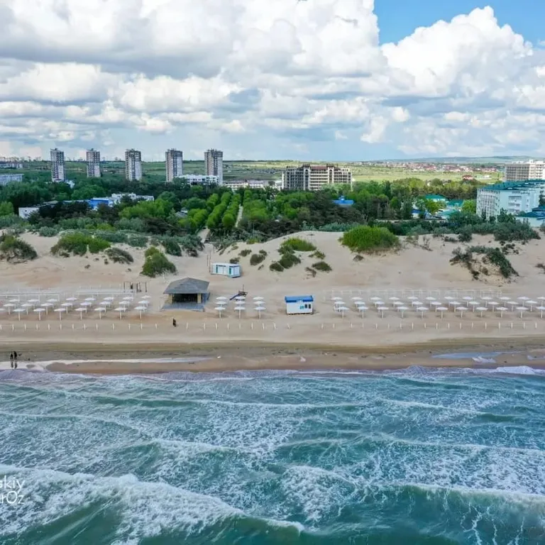 Квартира Квартира Уютная светлая студия рядом с морем — Анапа