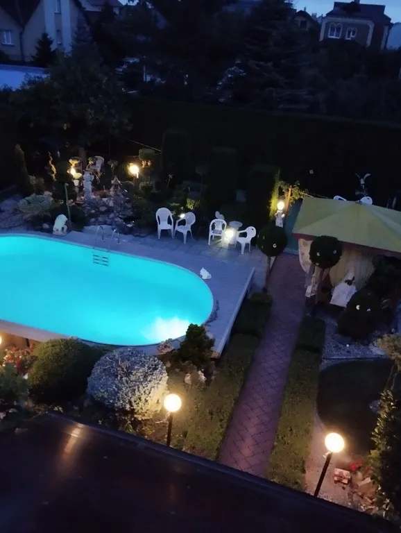 Апартаменты с бассейном
ДомКрус