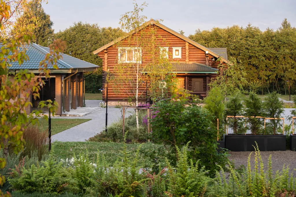 Дом на берегу озера Соро