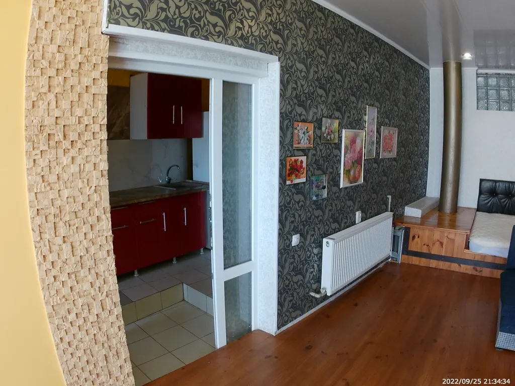 Дом возле моря