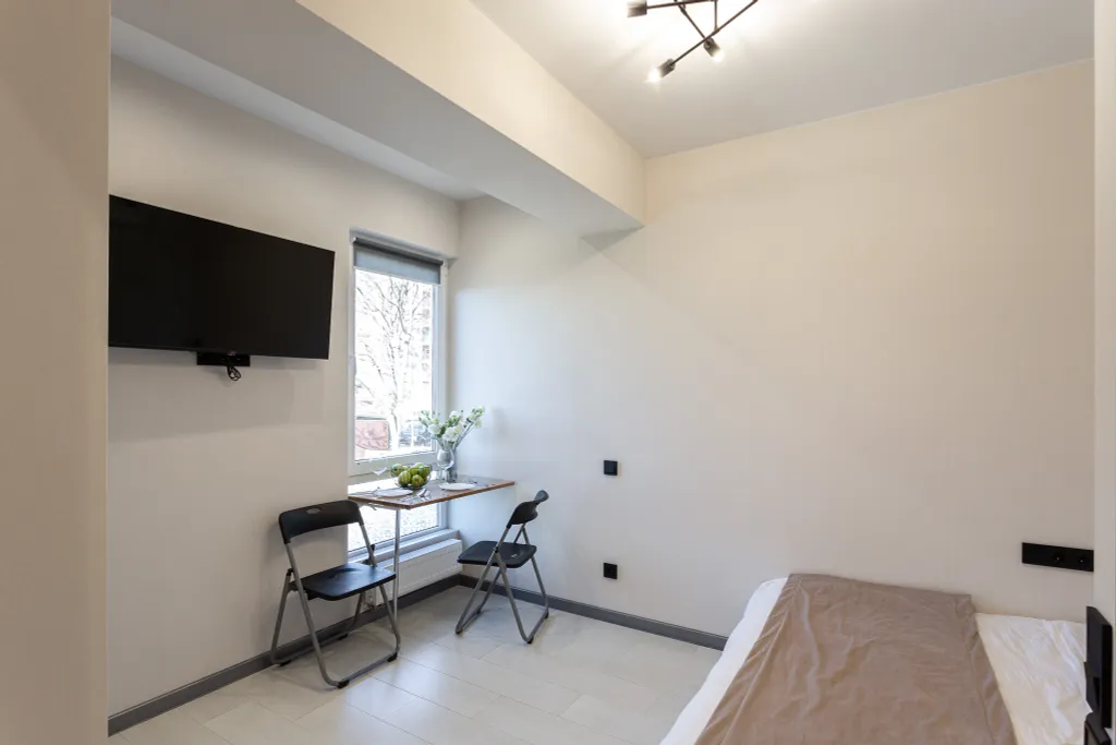 4. 16 studio goncharova mini