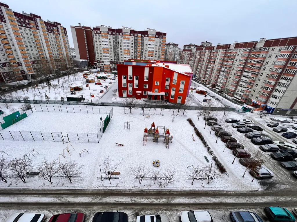 Квартира Квартира Огромная многоместная двушка — Тюмень