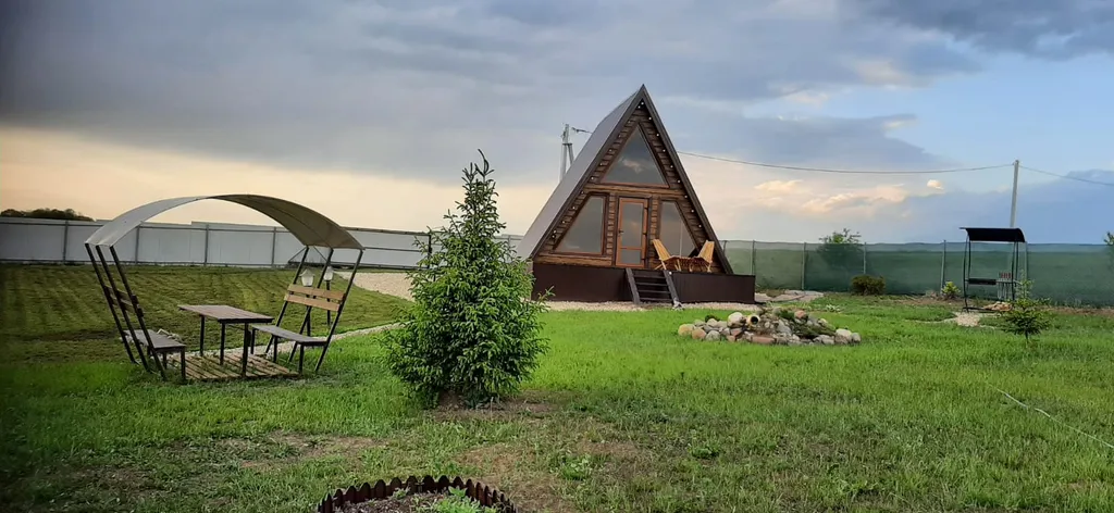 Уютный домик в стиле афрейм