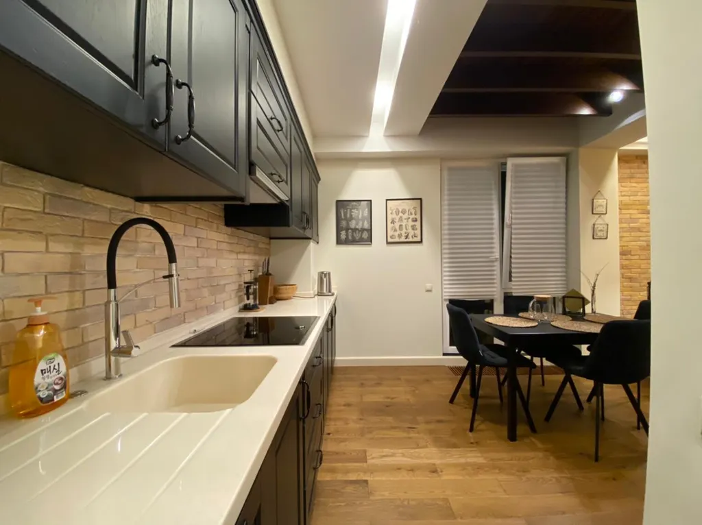 Апартамент с круговым балконом