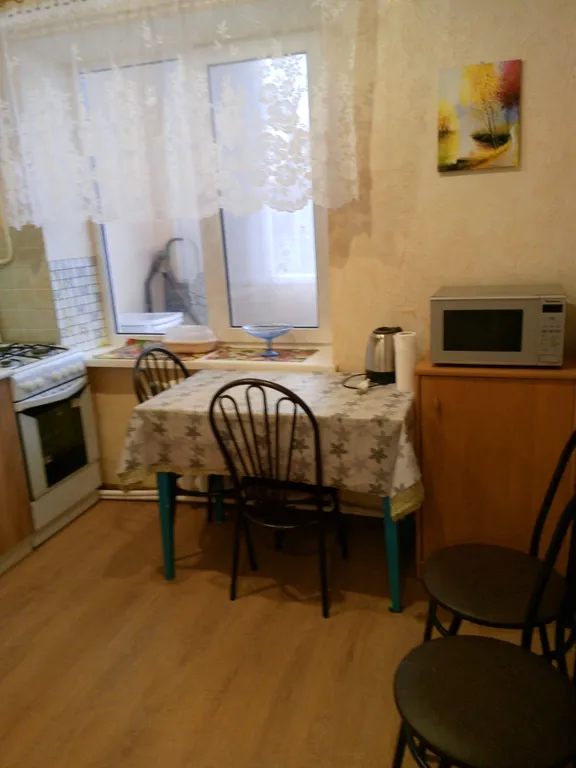 2-комнатная квартира 50 метров до моря