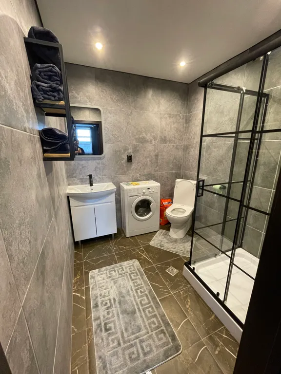 Апартаменты (квартира) в центе абадзехской