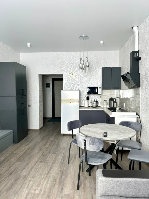 Уютная студия недалеко от озера - отдых в тишине и комфорте