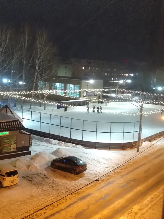 Квартира Большая двухкомнатная квартира рядом с аэропортом — Обь