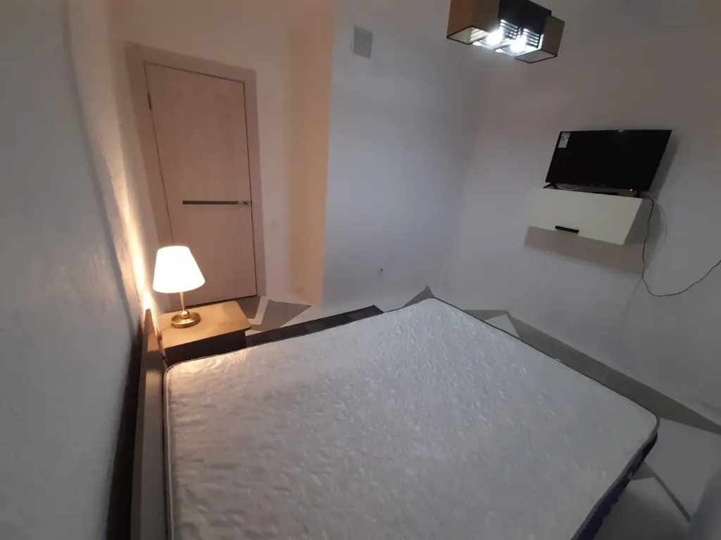 Хорошая квартира с двумя изолированными комнатами