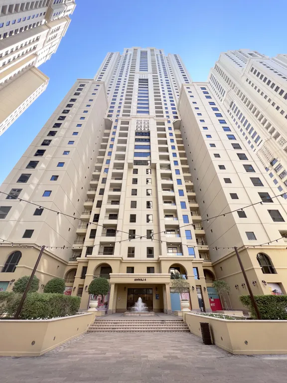 Трёхкомнатная квартира в 3 минутах от пляжа