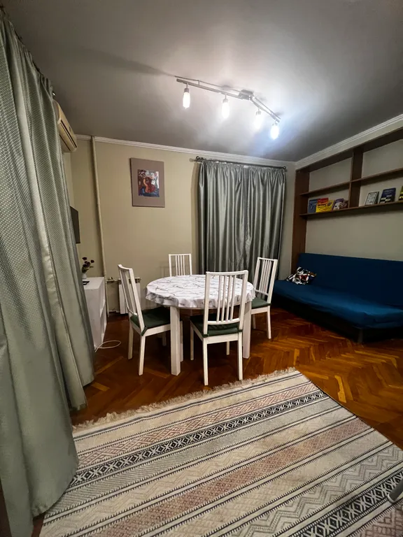 Трёхкомнатная квартира в центре