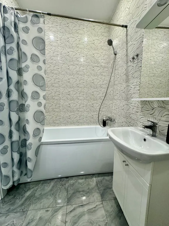 Квартира Уютная квартира рядом с ТЦ Меганом — Мирное